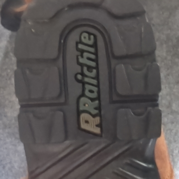 Eddie Bauer RRaichle boots - Picture 6 of 6